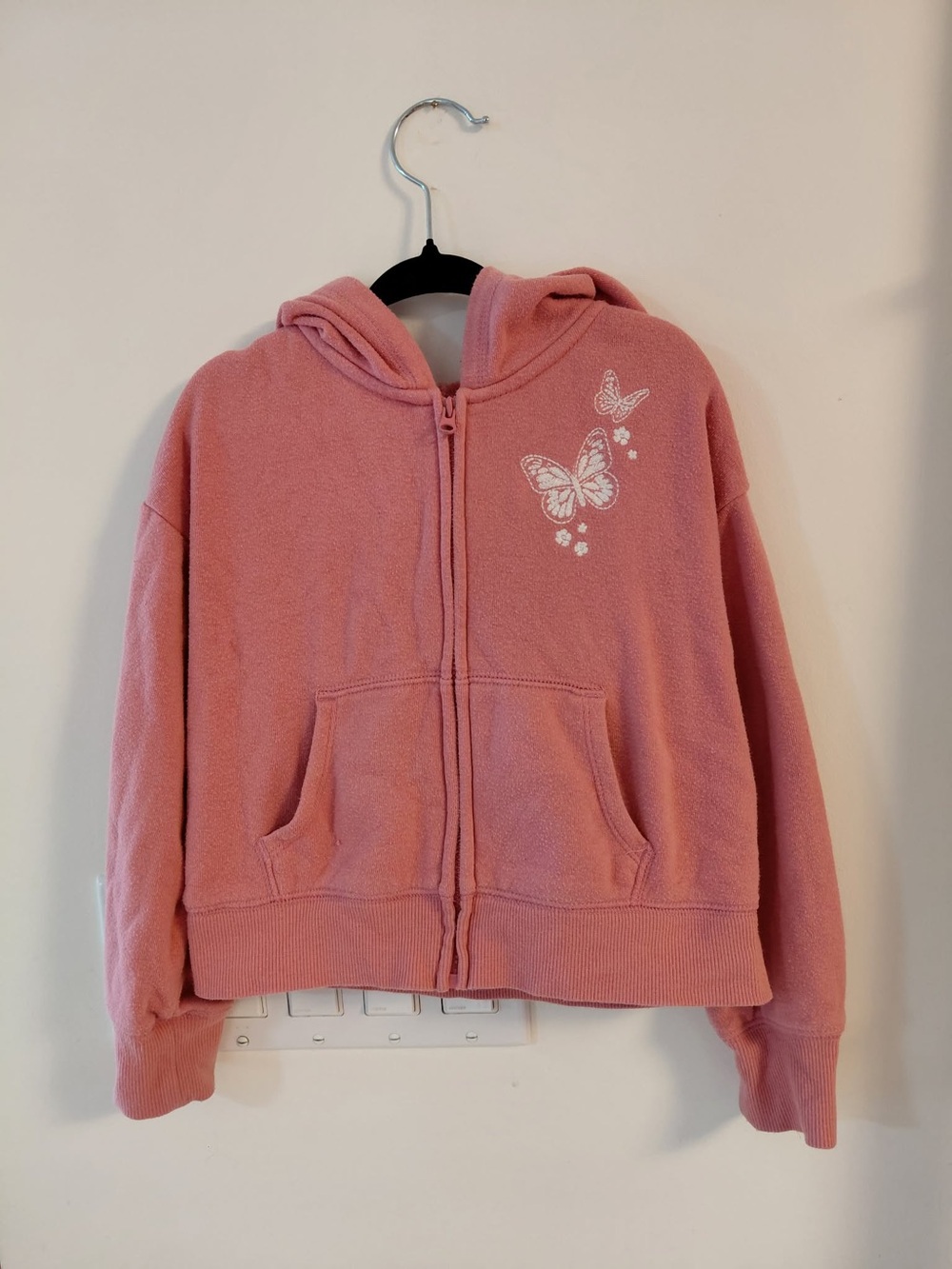 ⭐️ 3/$25 OSHKOSH Size 5 Kids Pink Hooded Zip-Up Sweatshirt with Butterfly Detail